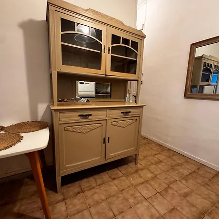 Charming In Center With Wifi And Air Conditioning