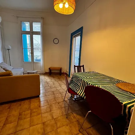 Charming In Center With Wifi And Air Conditioning