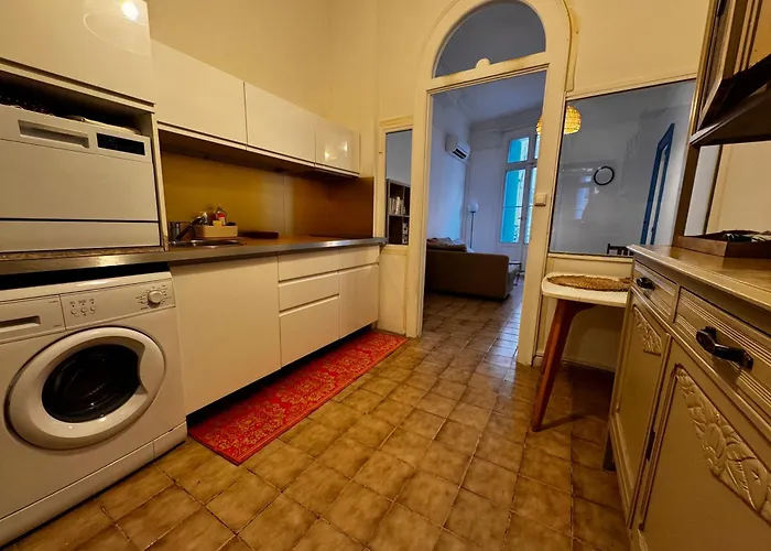 アパート Charming In Center With Wifi And Air Conditioning *